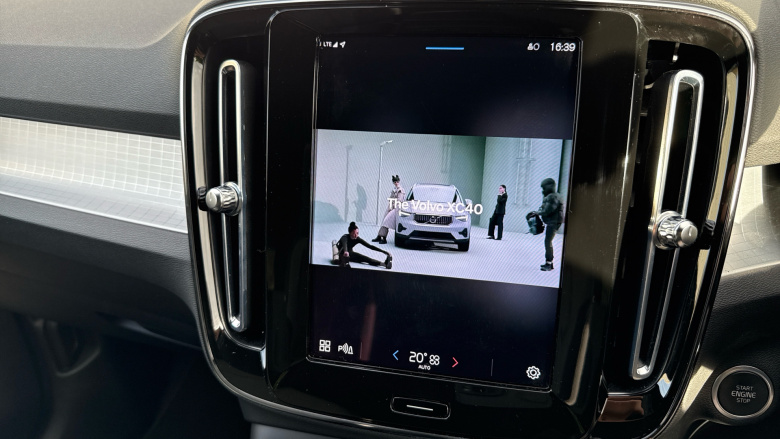 Volvo XC40 2.0 B3P Core 5dr Auto Petrol Estate